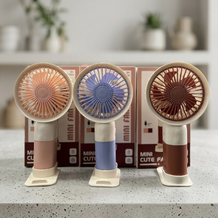 Mini Fan Portable USB Charging Fan With Long Battery Life And Quiet Airflow Design - Random Color